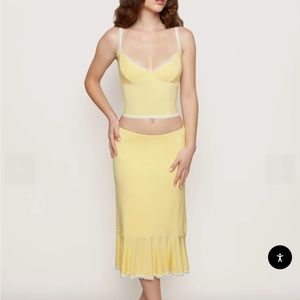 Danielle guizio set!